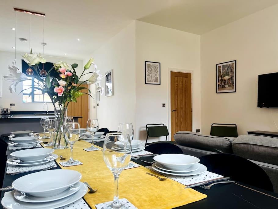 Вилла Twilight House -Wyndale Living- B'Ham Jq Townhouse Бирмингем Экстерьер фото